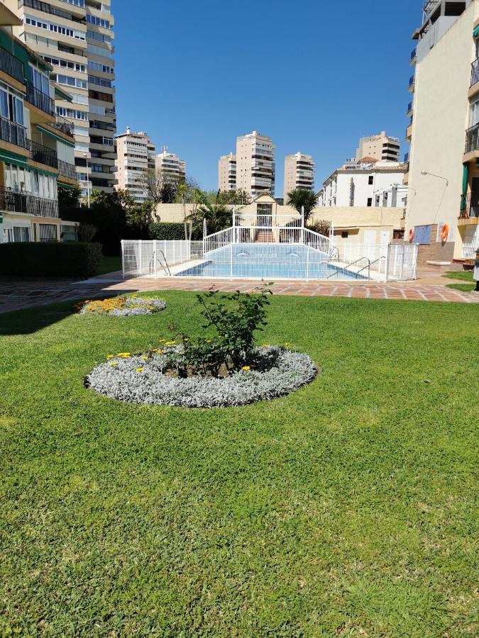 Lido Beachfront Torremolinos Exterior photo